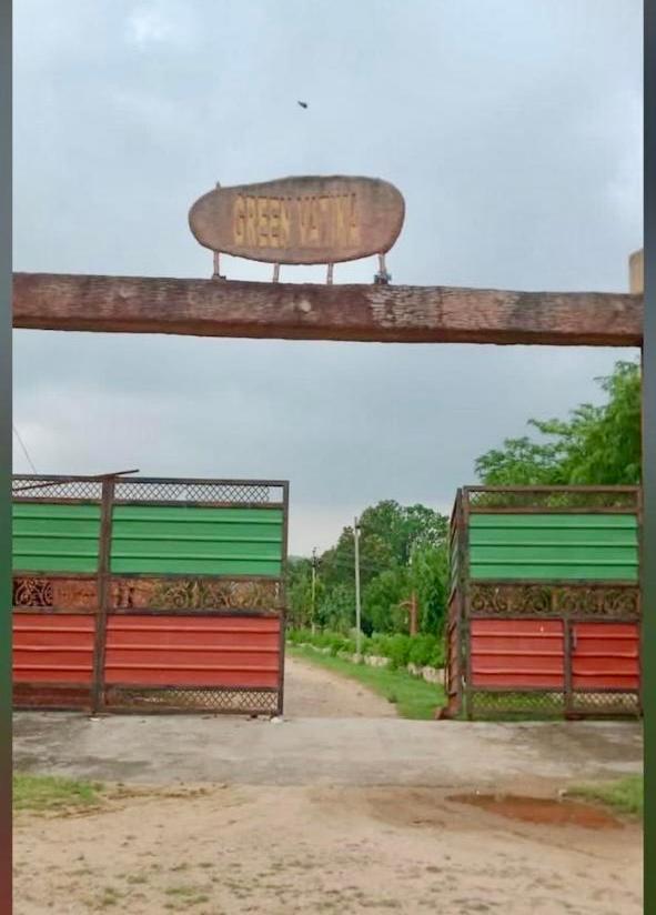 Green Vatika Farm Jaipur Ngoại thất bức ảnh