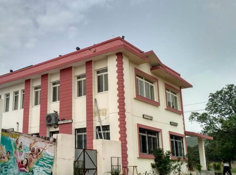 Green Vatika Farm Jaipur Ngoại thất bức ảnh